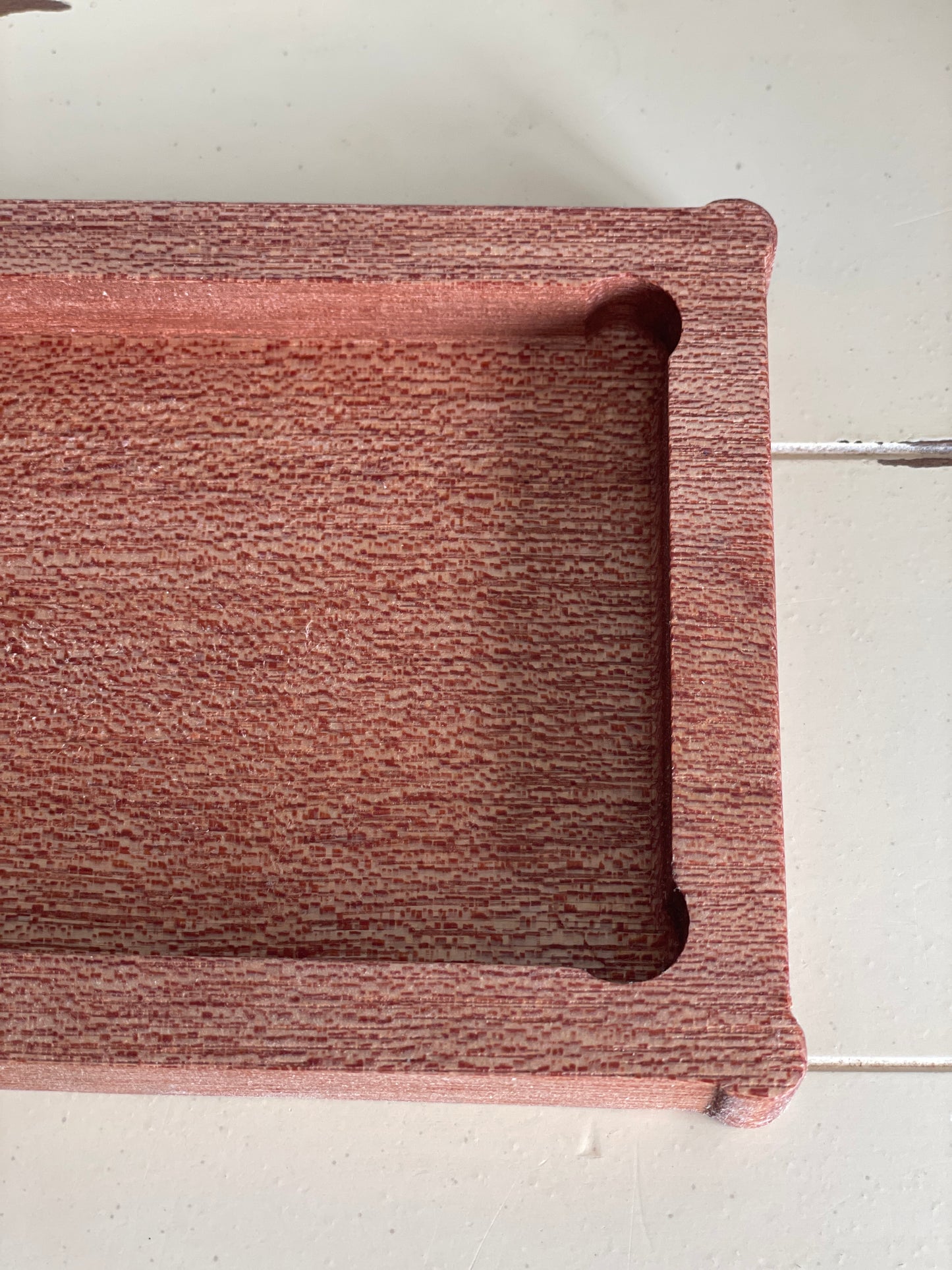 Dogbone Corner Tray