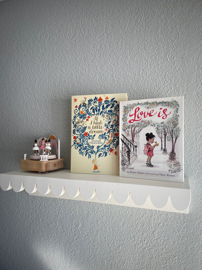 Scalloped Shelf